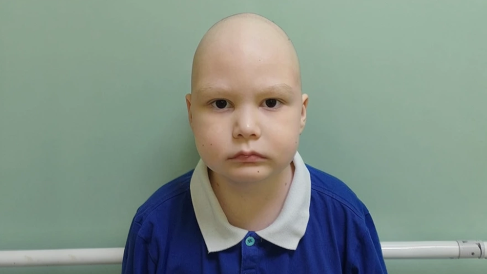 Зрители РЕН ТВ помогли собрать средства на лечение маленького Данияра с лейкозом