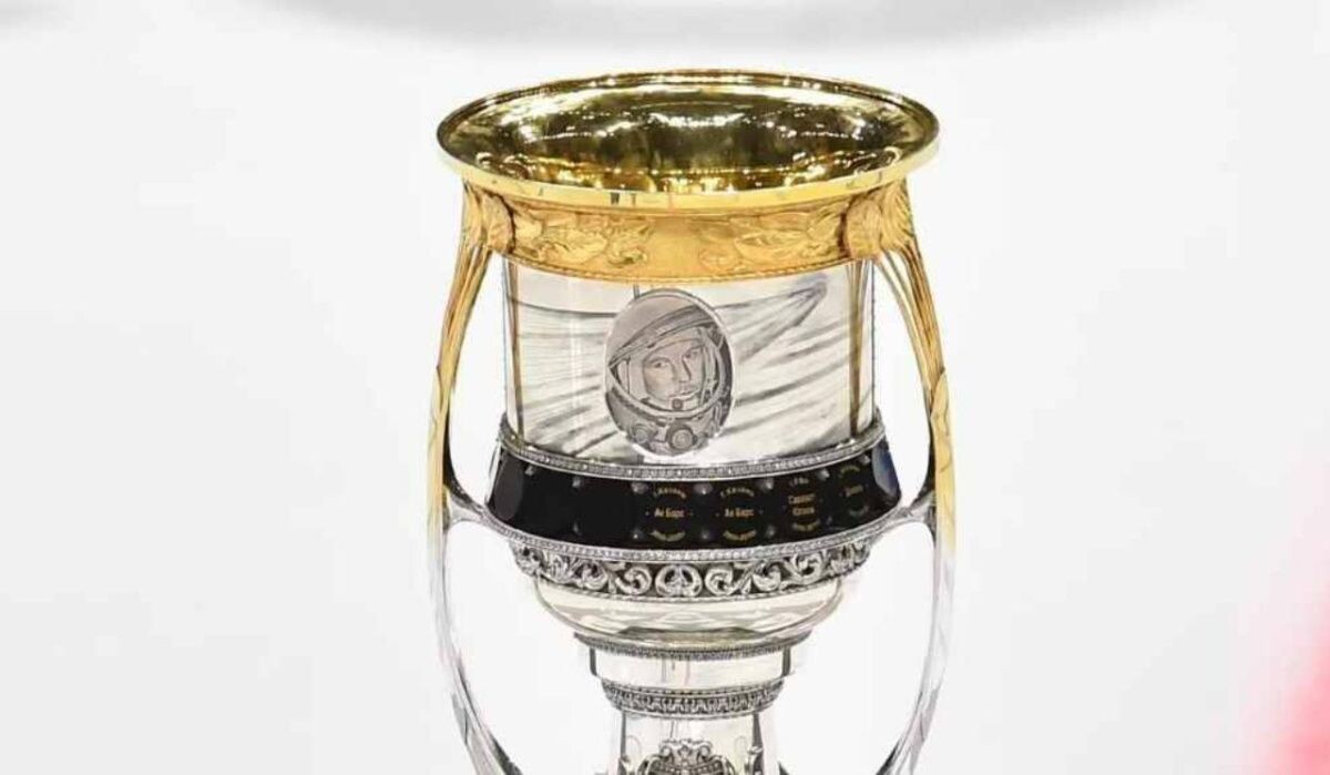     Кубок Гагарина. Источник: ria.ru Автор фото: Максим Богодвид