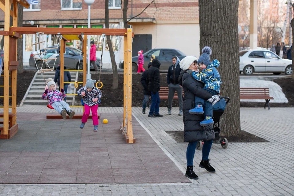    Разбираемся вместе с экспертом, как одевать детей на прогулку весной в Самаре Светлана МАКОВЕЕВА