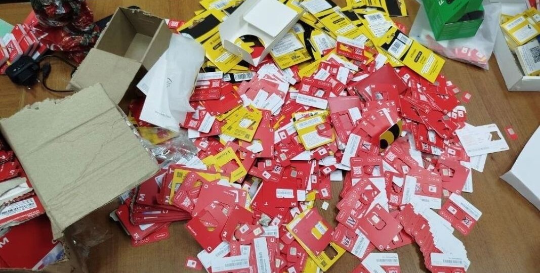 Правоохранители накрыли сбытчиков оборудования для мошенников в Воронеже