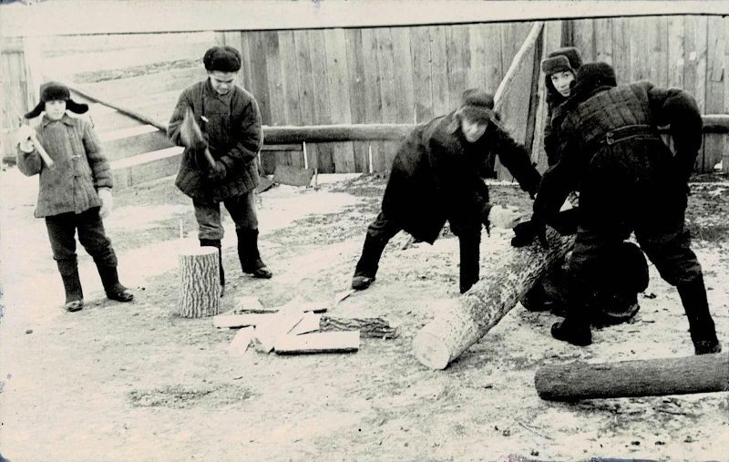 Тимуровцы 1960-е гг. Фото: Госкаталог.рф. 
