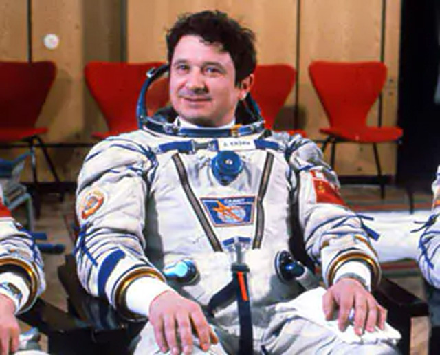 Леонид Кизим