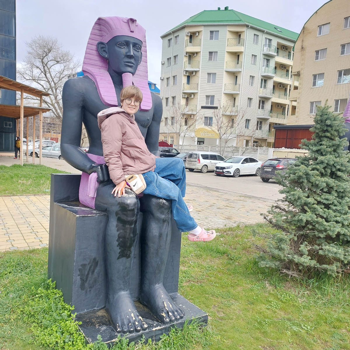 Захотела на ручки