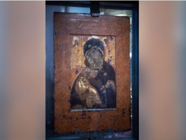 Третьяковская галерея передаст РПЦ Владимирскую и Донскую иконы Богоматери