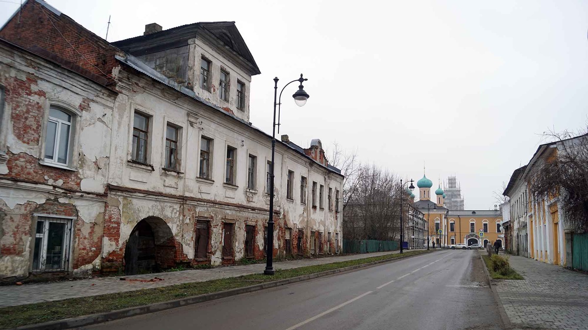 Многие купеческие дома в Ростове Великом постигла грустная судьба  