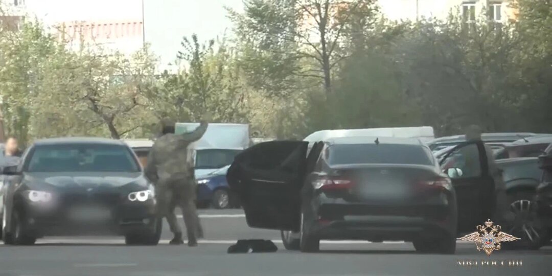 МВД накрыло сеть интернет-магазинов, витрины которых ломились от наркотиков