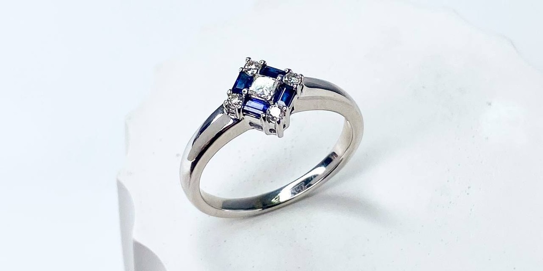 Повседневные, коктейльные, помолвочные и обручальные кольца из ассортимента ломбарда Валантис