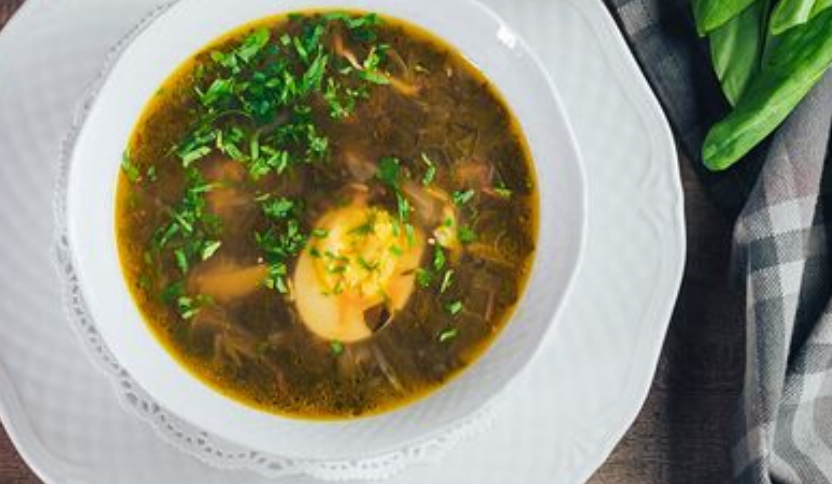 5 продуктов, которые появляются на столе весной (и почему не стоит от них отказываться)