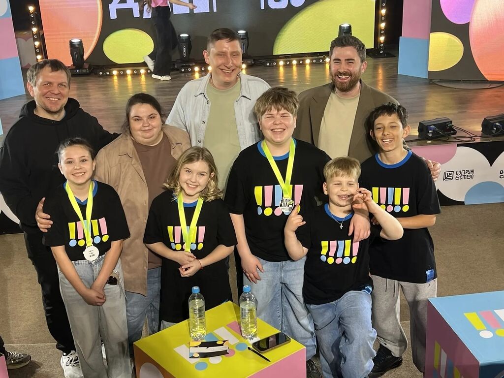    Записи эфиров, 3 место и 10-ка лучших: Юные юмористы из Орска неделю покоряли телепроекты в Москве