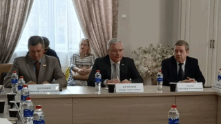    Пресс-служба депутата Государственной Думы Эдуарда Кузнецова Юлия Виноградова