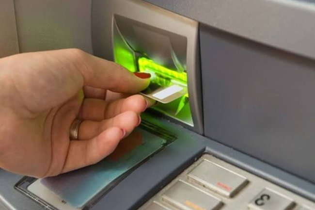 Причиной сбоя в работе банков в России могла стать блокировка IP-адресов – Mash