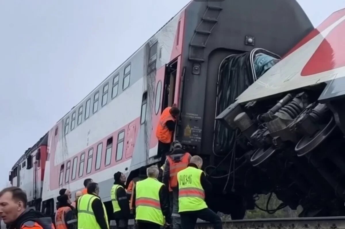    В СКР назвали предварительную причину крушения поезда «Москва – Челябинск»