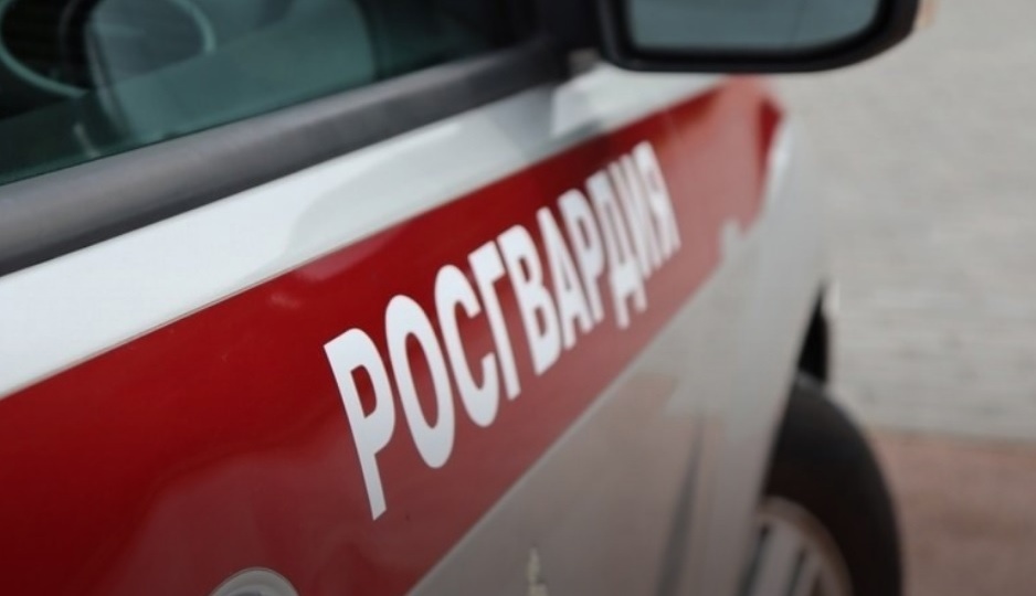 У станции «Лиговский проспект» курильщик напал на женщину из-за замечания