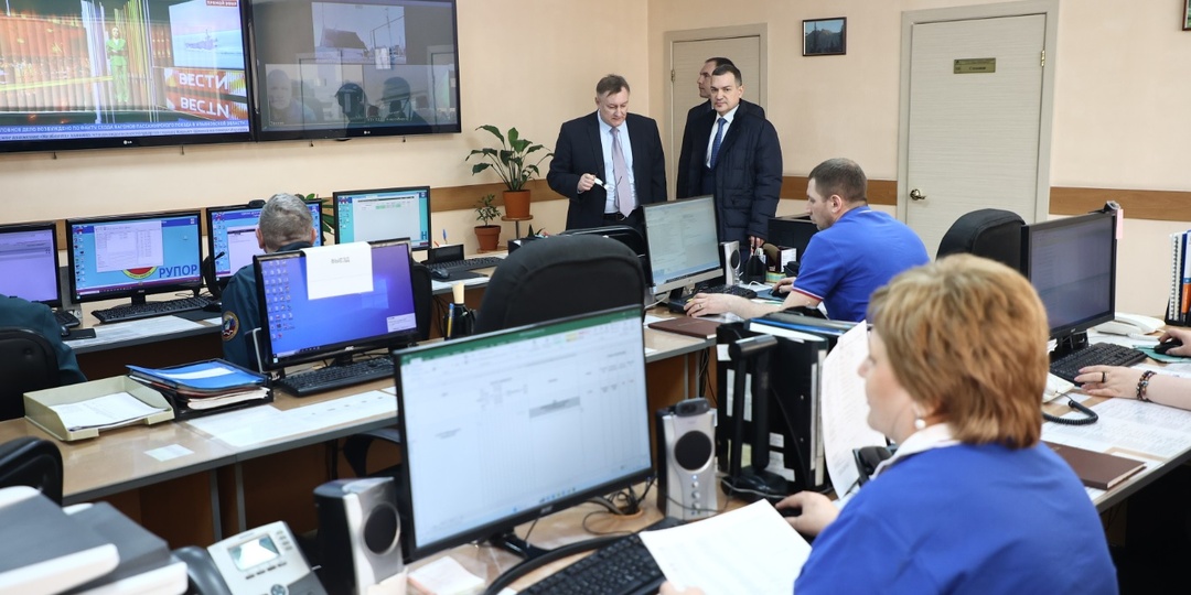 Максим Кудрявцев проверил готовность муниципальных служб Новосибирска к весеннему паводку