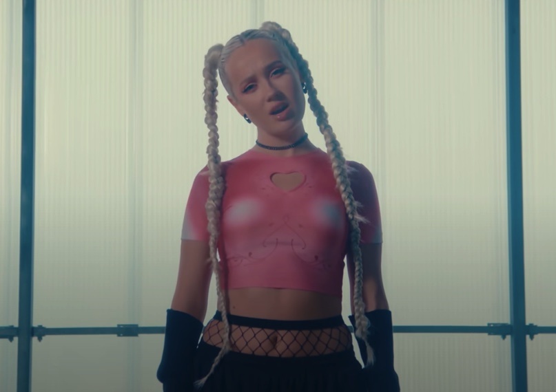    Клава Кока. Фото: кадр из клипа «Бумеранг»