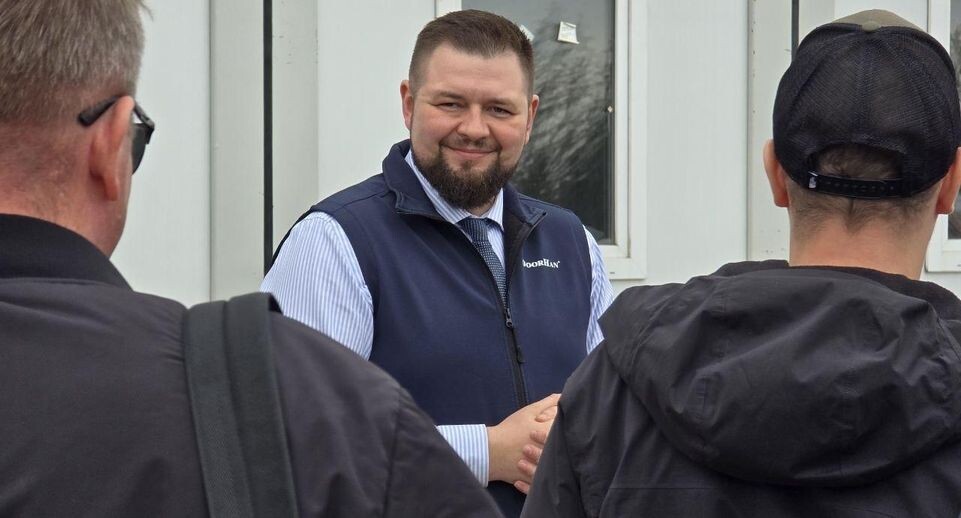    Яна Шаливская