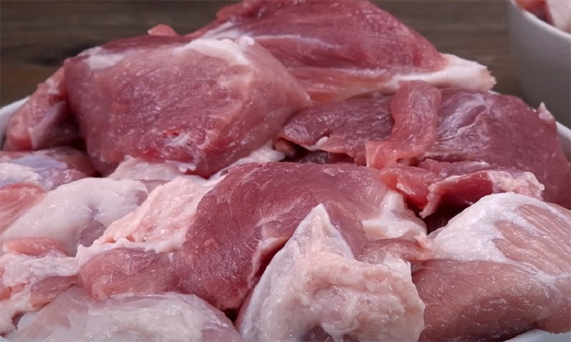 Домашняя колбаса в банке: как сделать по-настоящему вкусно и с запасом