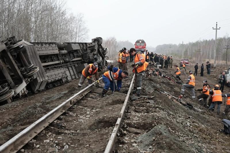    Пресс-служба губернатора Ульяновской области. Место схода поезда