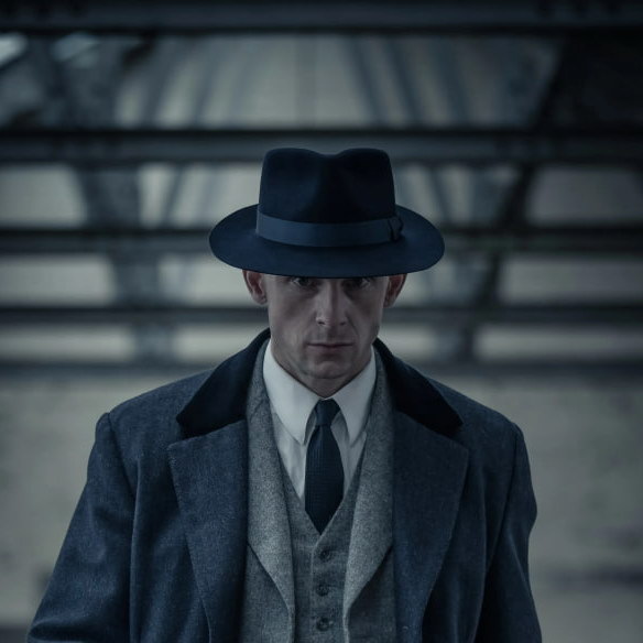     Джейми Белл сыграет сына Томми Шелби в новых «Острых козырьках»