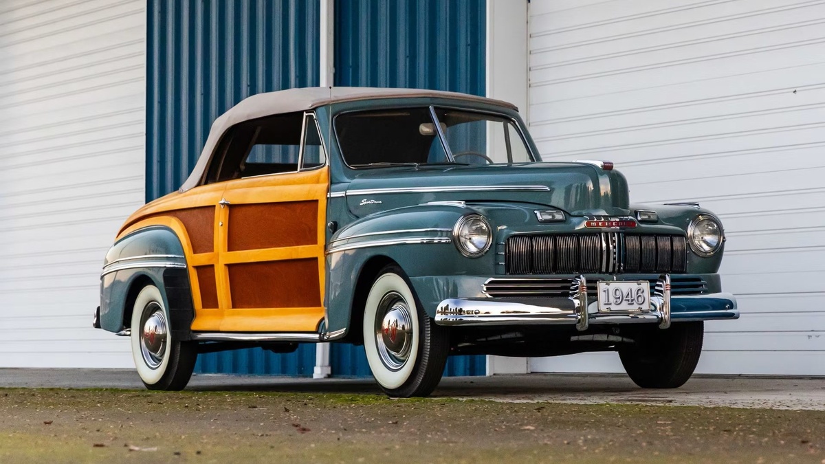 Mercury Eight Sportsman 1946