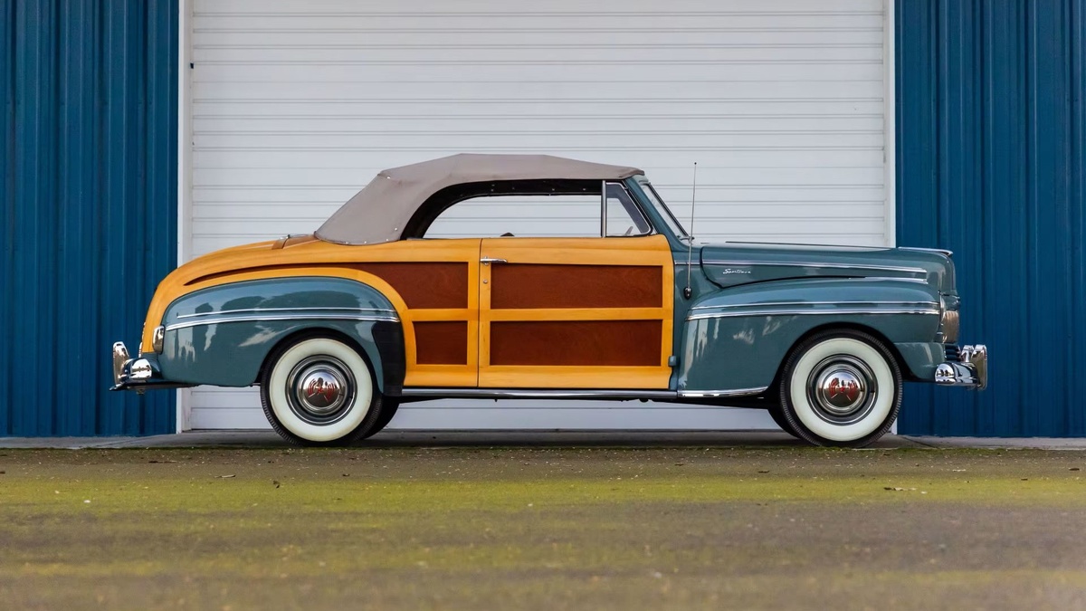 Mercury Eight Sportsman 1946