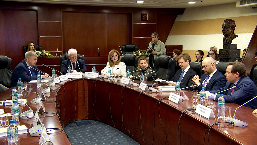    © АО "ТВ Центр"