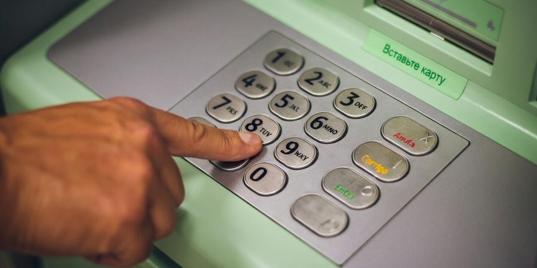 Что случилось со Сбером? Массовый сбой 3 апреля