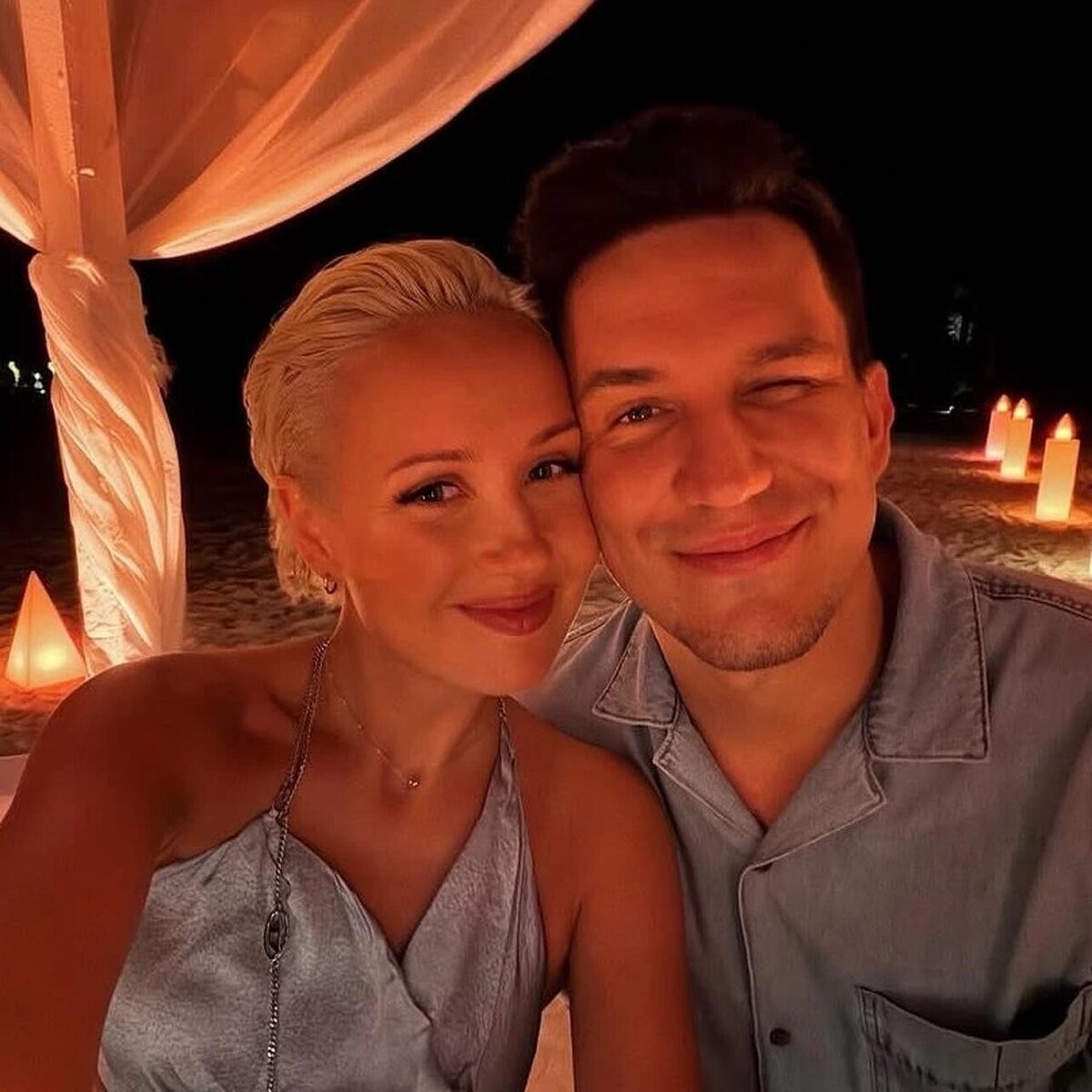    Клава Кока и Дима Масленников Соцсети