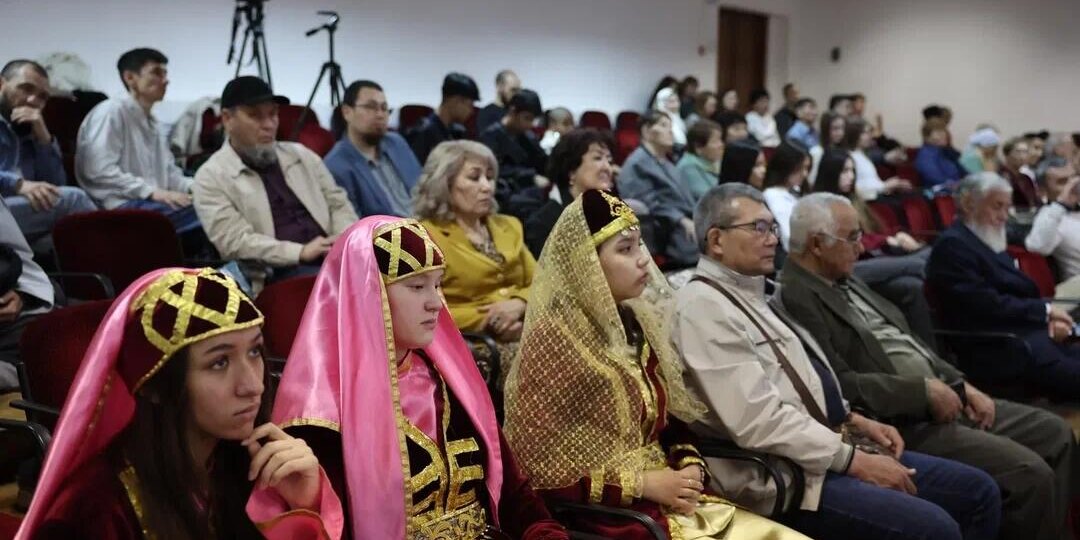 В Астрахани обсудили ногайско-казахские отношения