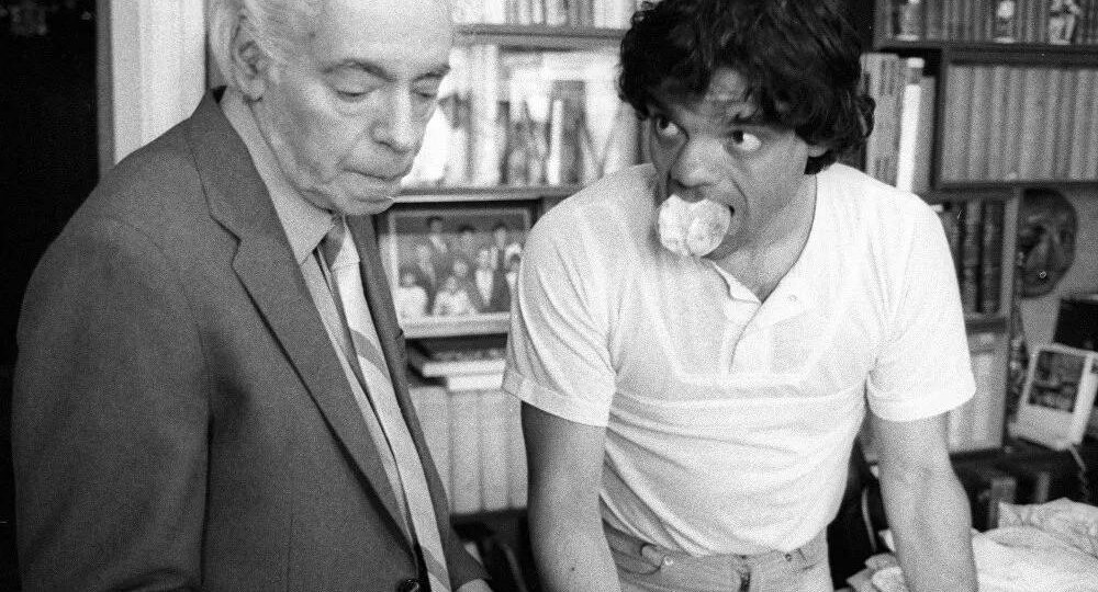 К. Райкин о том, как отец притворился официантом