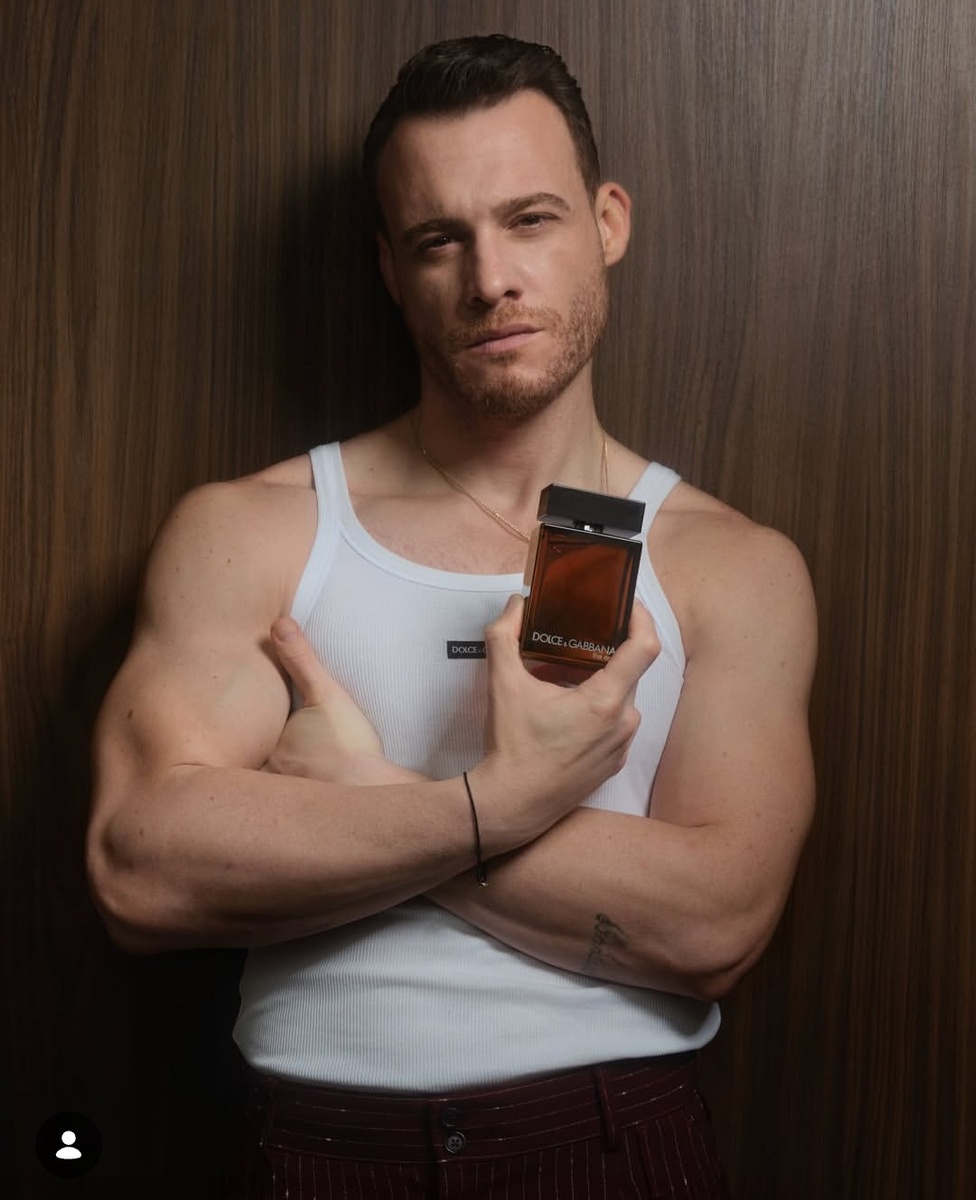 Новое фото Керема от 03.04.26. Пост в иг. 