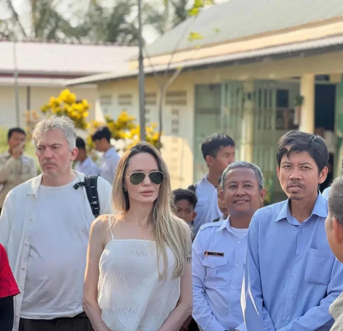    Анджелина Джоли. Фото: Фейсбук (запрещен в РФ) moeys.gov.kh