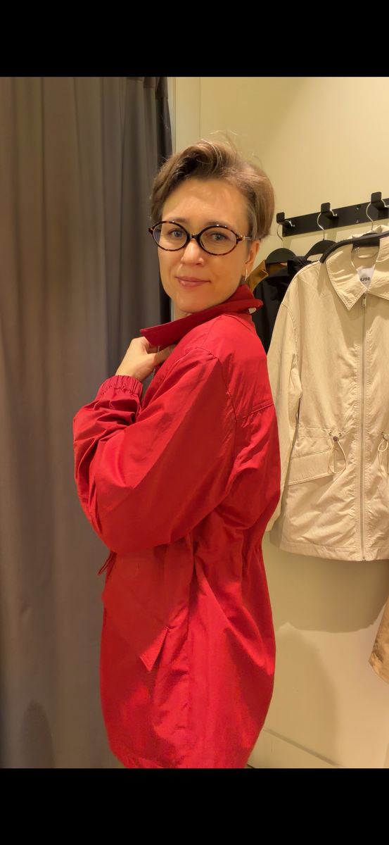 Ветровка SELA