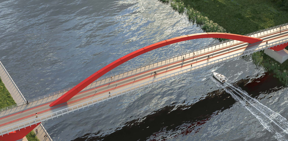     Продолжается строительство велопешеходного моста в восточной части Мневниковской поймы