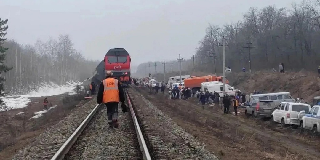 СК назвал возможную причину схода поезда в Ульяновской области