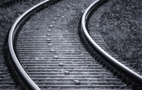 Следственный Комитет назвал предварительную причину схода вагонов в Ульяновской области