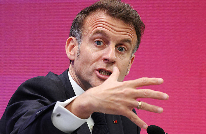    Эммануэль Макрон. REUTERS/Kim Hong-Ji