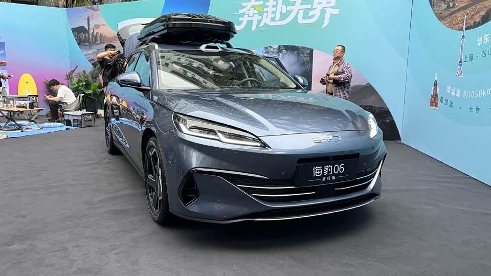 Зачем теперь Skoda Octavia? Нашел универсал с запасом хода 2000км на АИ-92! BYD Seal 06: багажник 1535 литров, неделю без подзарядки!