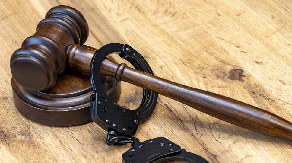 В деле о гибели 19-летней нижегородки от наледи появился второй обвиняемый