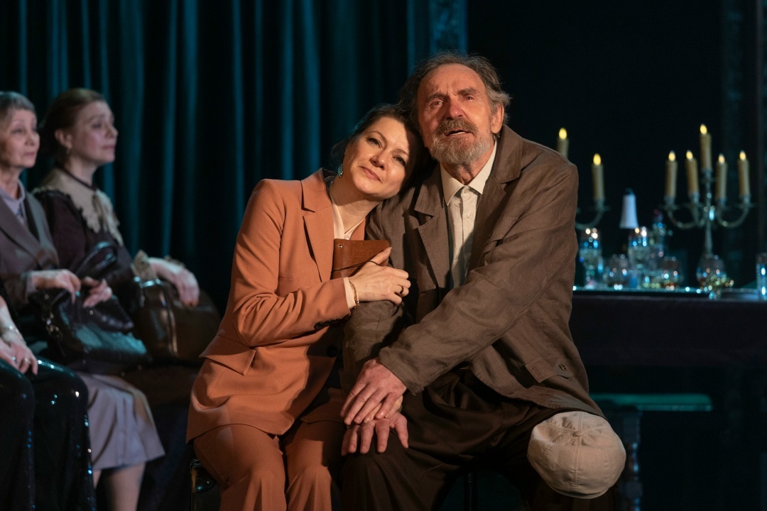 Создать карусель