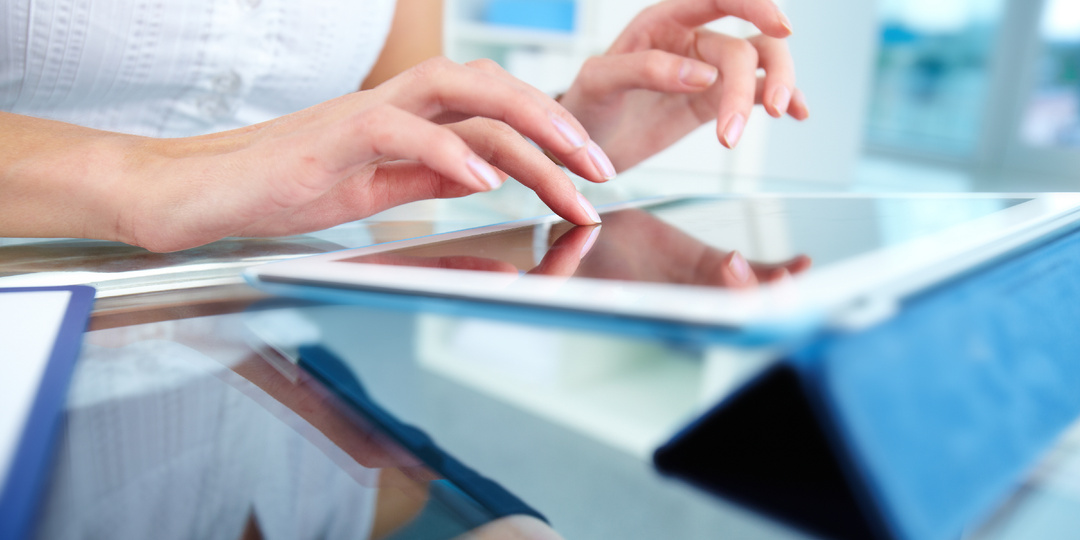 Верховный суд защитил право граждан на электронные жалобы и отменил обвинительный приговор за клевету