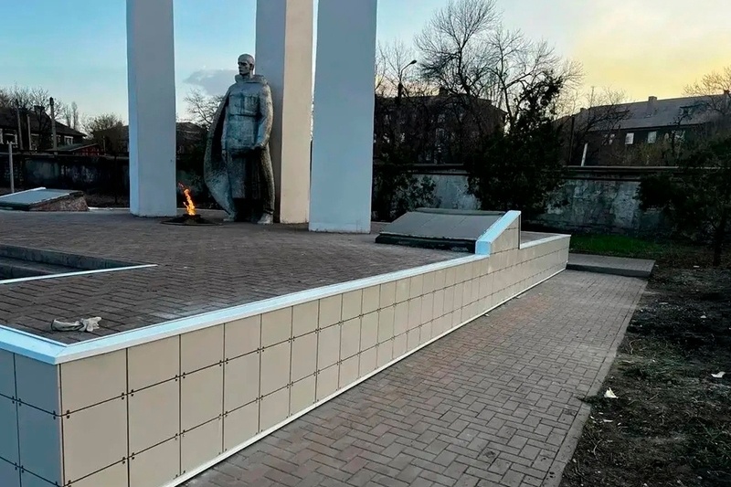Вологодская область отремонтирует обелиск Победы в Алчевске