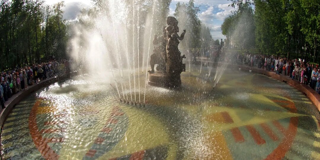 Новгородские фонтаны начали готовить к туристическому сезону