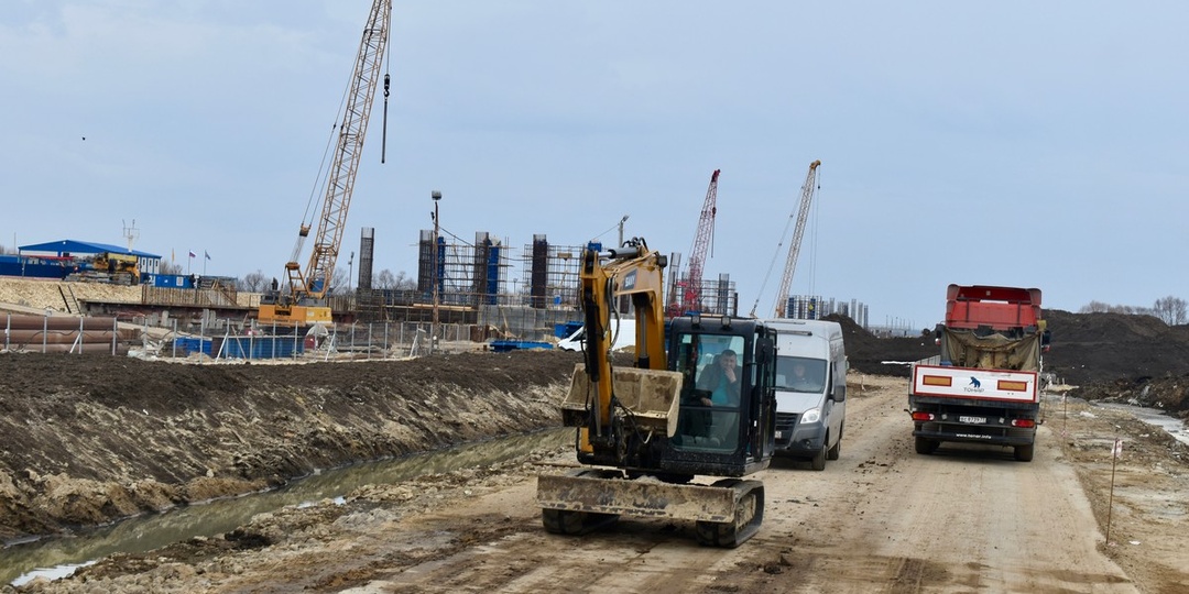 Строители моста через Оку под Рязанью возвели вспомогательный мост