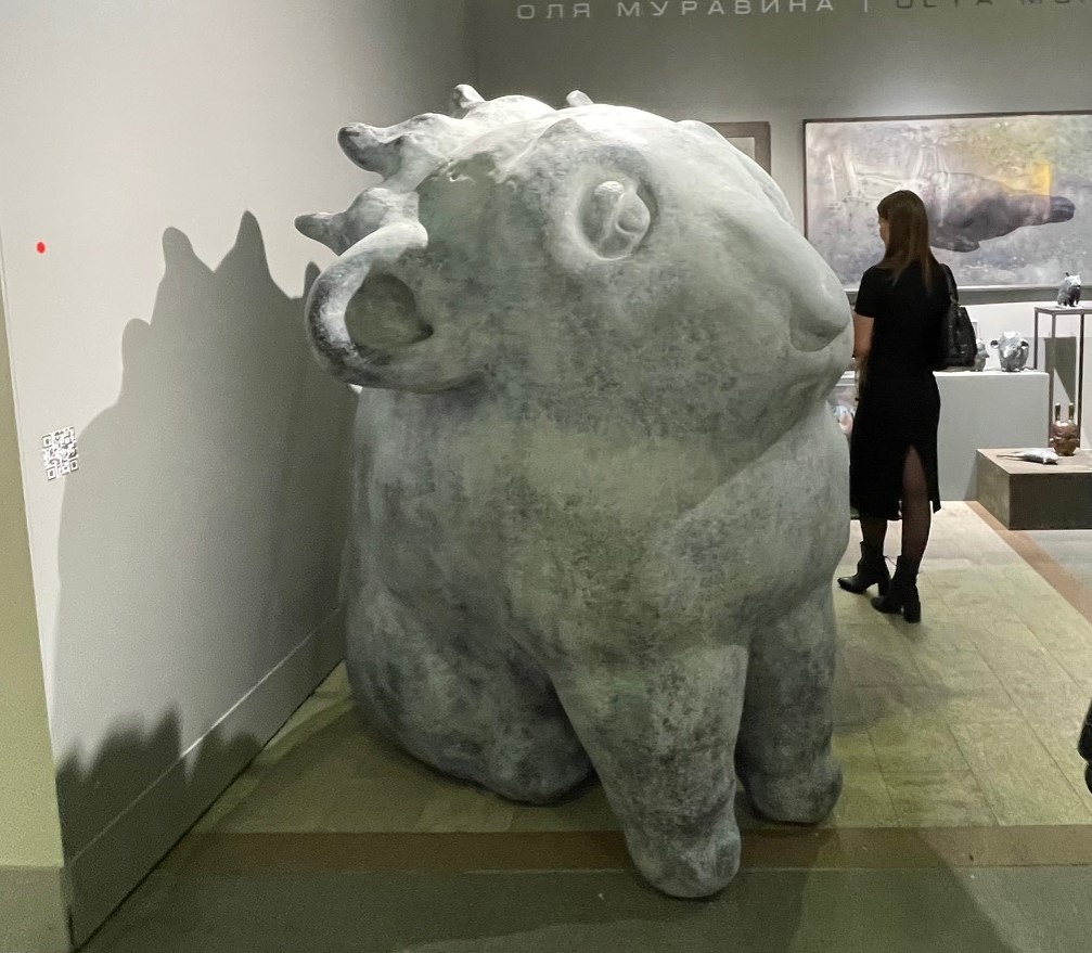 Русское искусство сегодня - это вот такой молодой львёнок