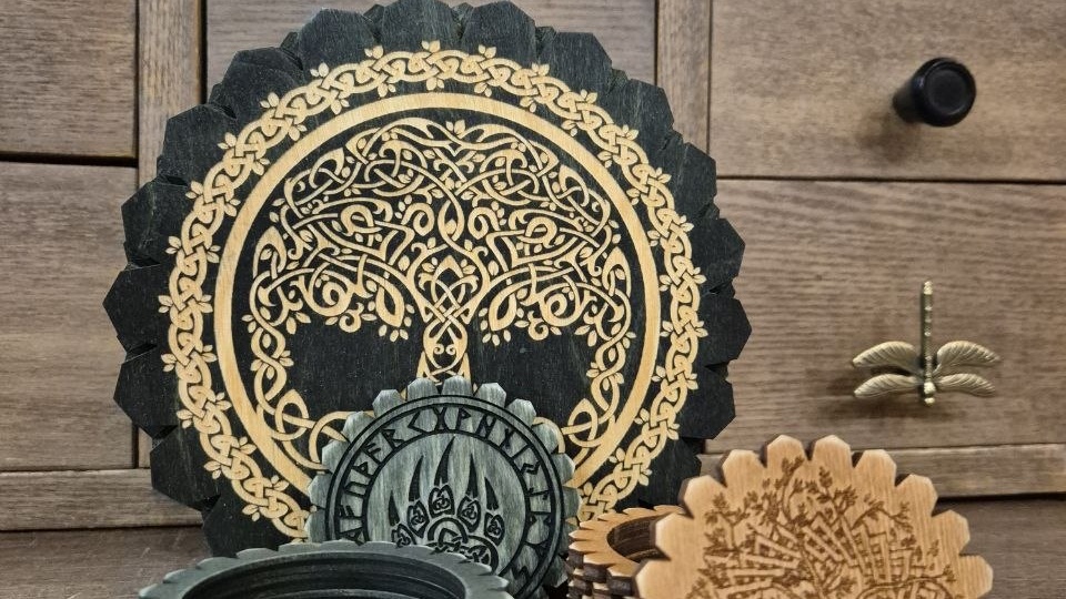 Полезные в колдовском хозяйстве вещи - шкатулки большие и маленькие