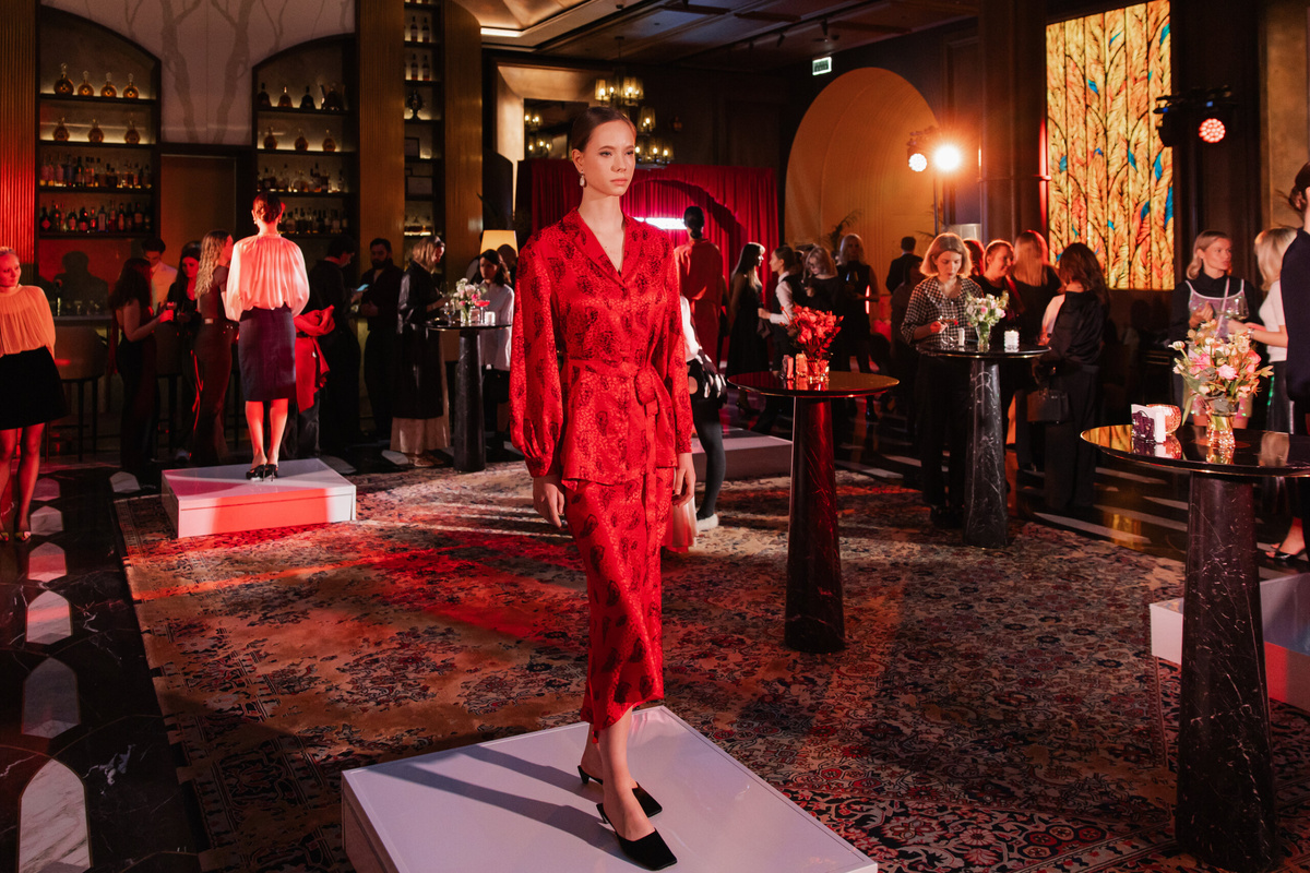 Листайте вправо, чтобы увидеть больше изображений