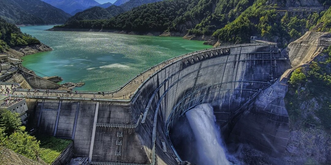 Выше Эйфелевой башни: Зачем Таджикистан строит самую высокую плотину в мире