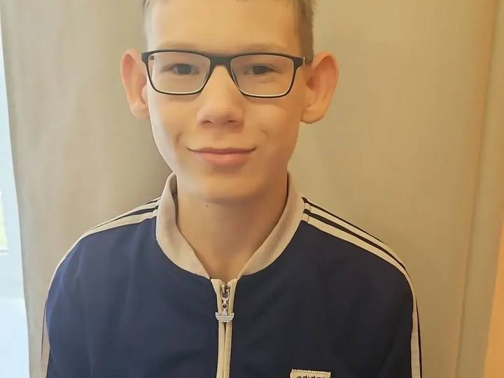 ДЕНИС ИЩЕТ СЕМЬЮ!!!