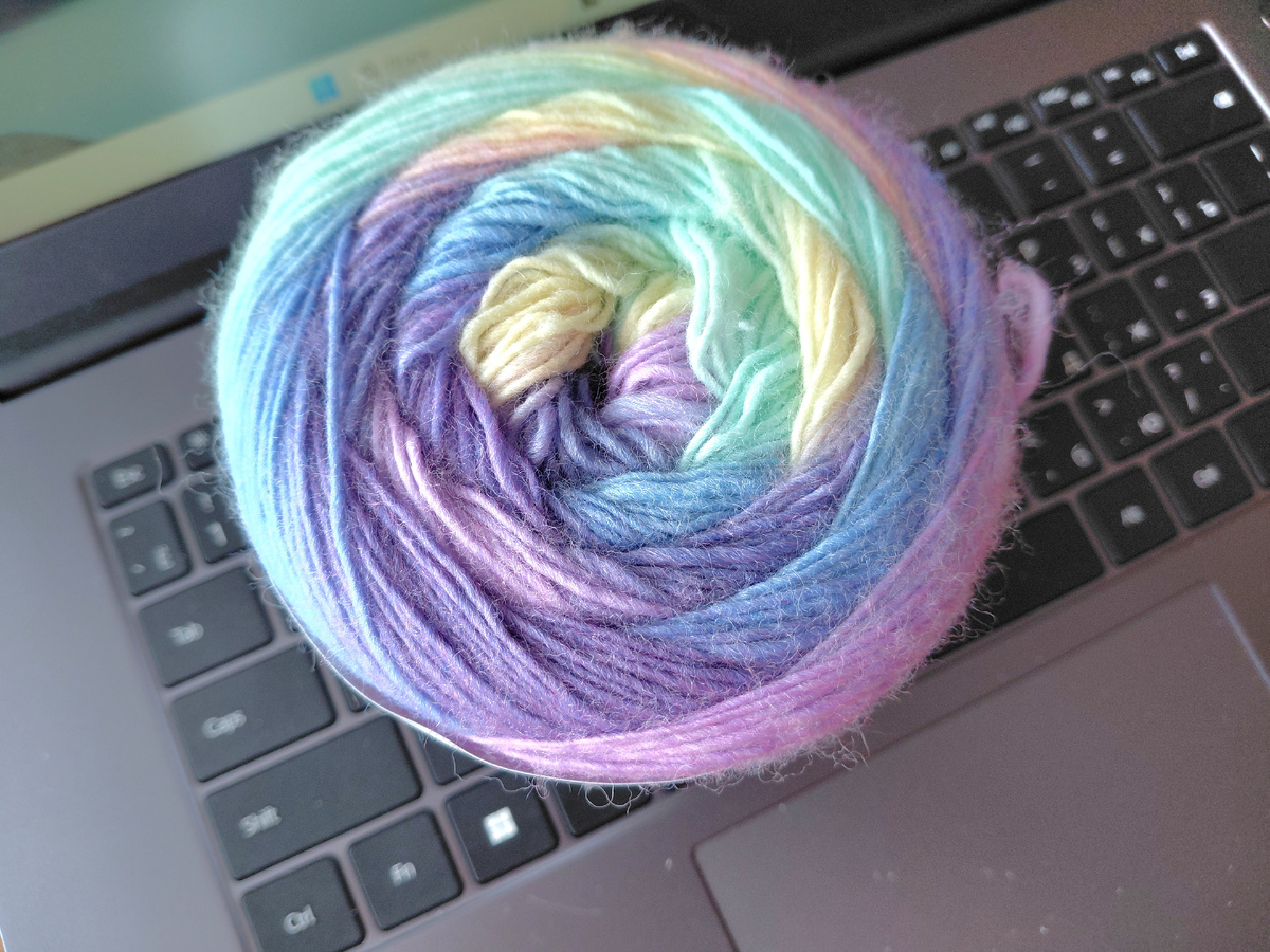 Такие сочетания цветов, что нельзя не купить!